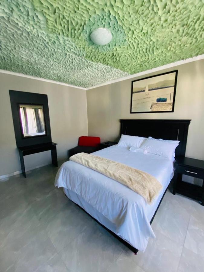 Xaba Guest Lodge Richards Bay Extérieur photo