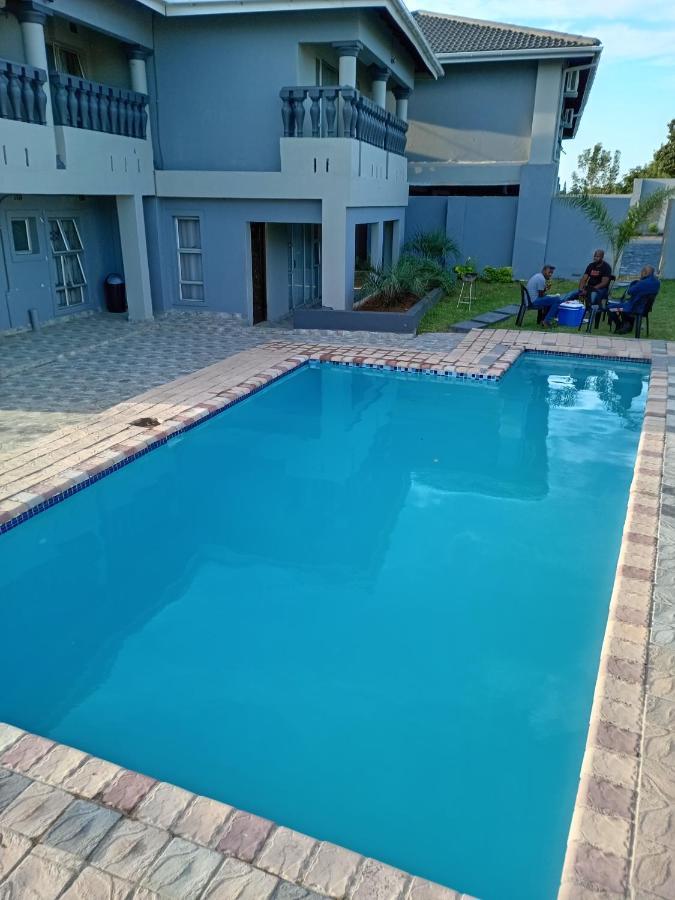 Xaba Guest Lodge Richards Bay Extérieur photo